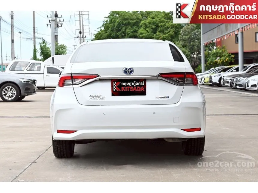 2022 Toyota Corolla Altis Hybrid Premium Sedan