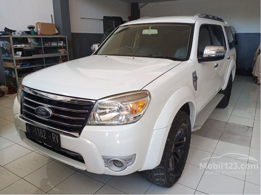 Jual Mobil  Ford  Everest  2012 10 S 10 S 10 S 2 5 di Jawa  