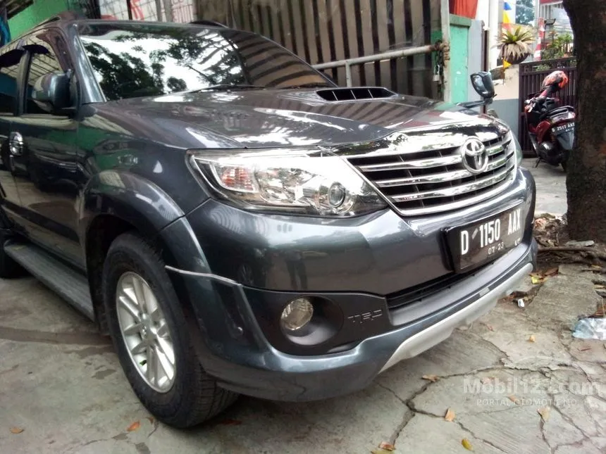 Jual Mobil Toyota Fortuner 2013 G TRD 2.5 di Jawa Barat Automatic SUV Abu