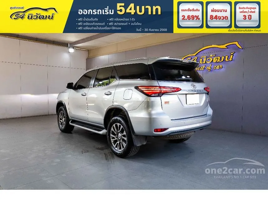 2020 Toyota FORTUNER V SUV
