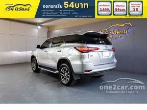 2020 Toyota FORTUNER 2.4 V SUV