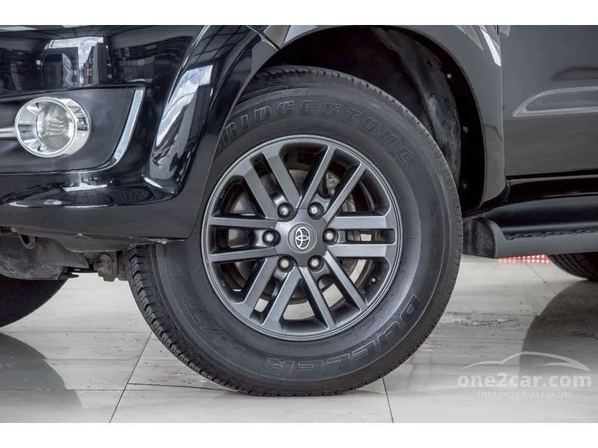 2015 Toyota FORTUNER V SUV