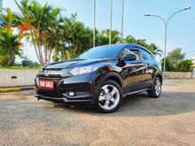 Honda HRV 1.5 E Cvt AT 2018 Hitam Metalik TV Floating KREDIT MUDAH Tangan Pertama Perorangan Siap Pakai