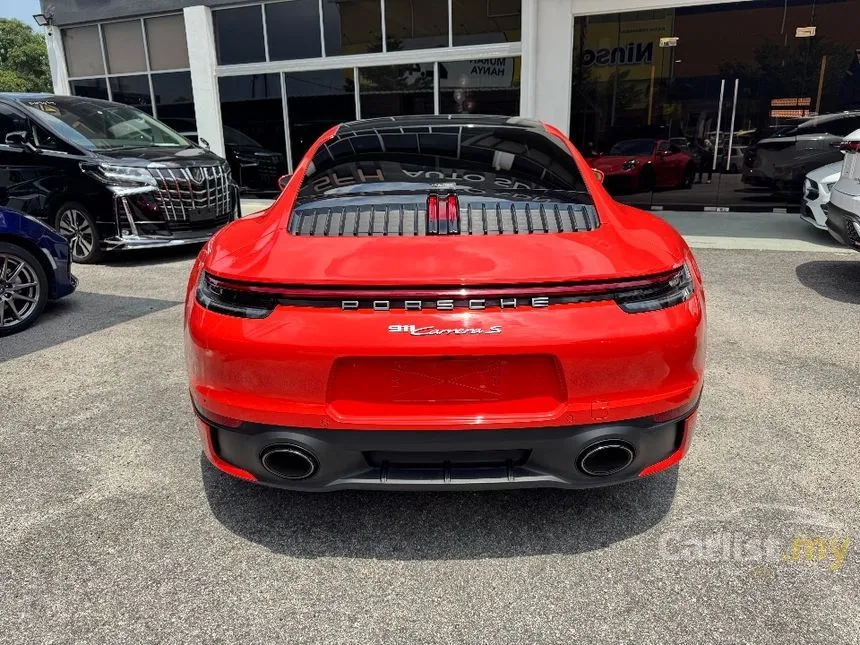 2020 Porsche 911 Carrera S Coupe
