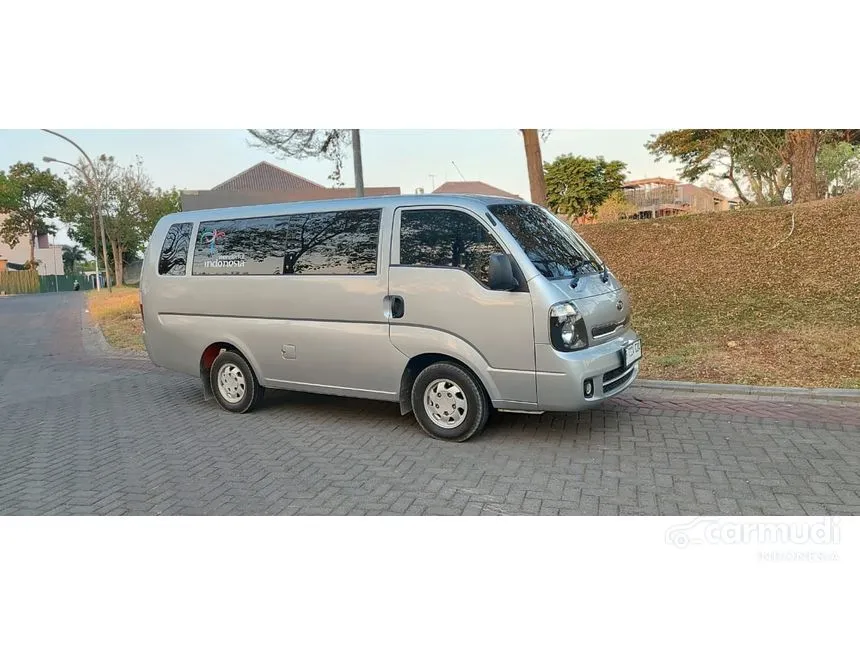 2013 KIA Travello Option 2 Van