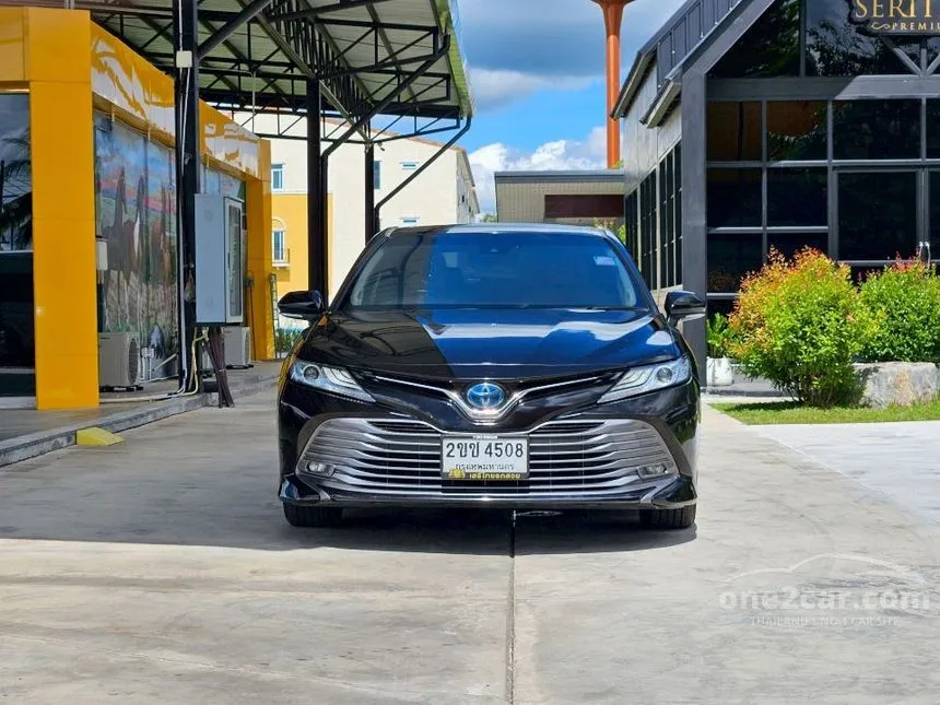 2021 Toyota CAMRY Hybrid Premium Sedan