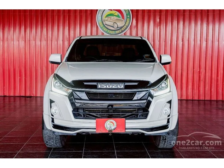 2019 Isuzu D-MAX Hi-Lander Stealth Z-Prestige Cab-4 Pickup