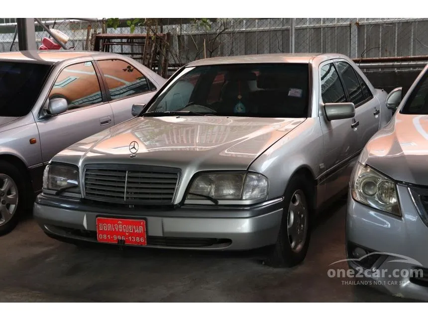 1994 Mercedes-Benz C220 Elegance Sedan