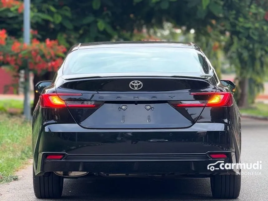 2025 Toyota Camry HV TSS 2 (Premium Color) Sedan