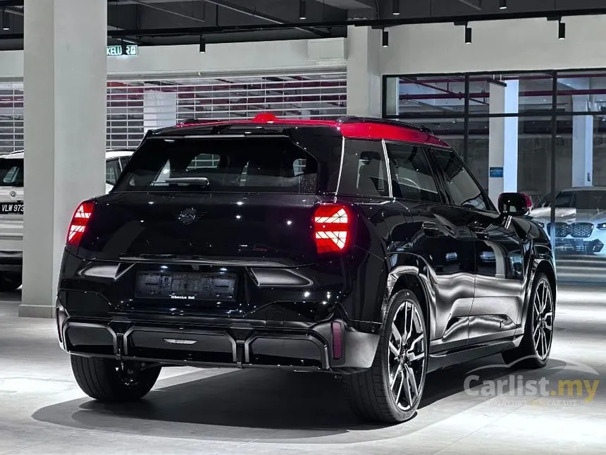 2025 MINI Aceman John Cooper Works E SUV