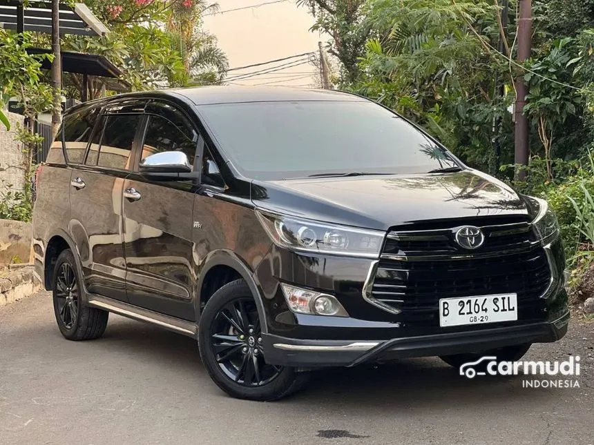 2019 Toyota Innova Venturer Wagon