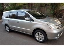 Nissan Grand Livina 1.5 XV M/T 2010