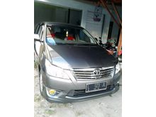 Toyota Kijang Innova Diesel 2.5 V Tangan Pertama Semua Originil dan Sangat Istimewa