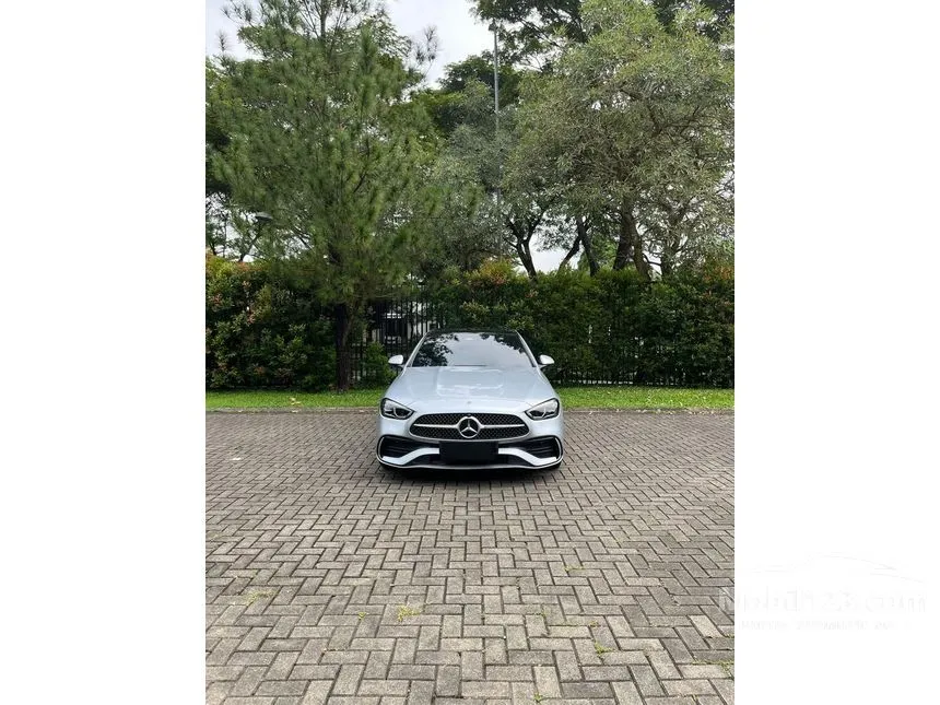 2023 Mercedes-Benz C300 AMG Line Sedan
