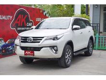 2015 Toyota Fortuner 2.4 (ปี 15-18) V SUV