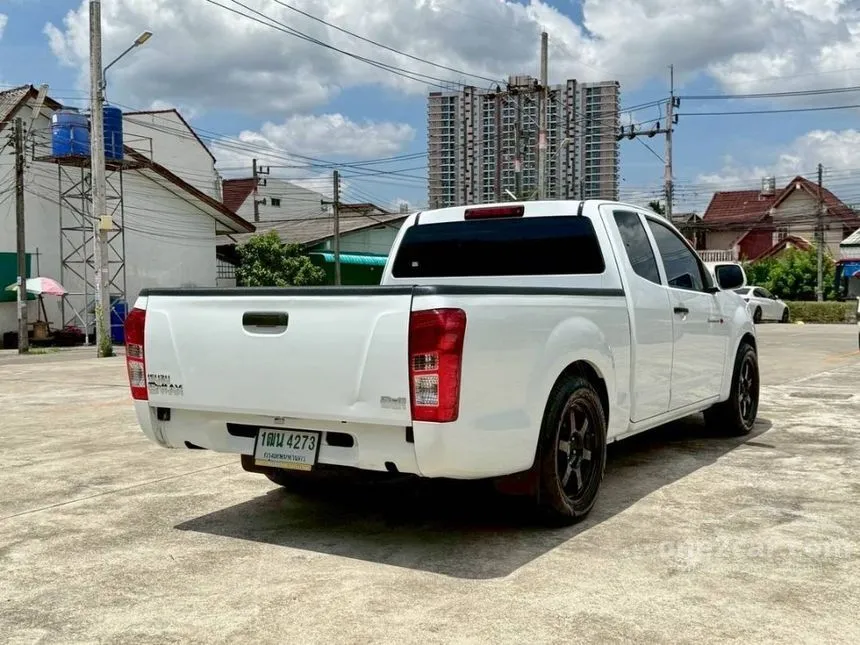 2015 Isuzu D-MAX S Space Cab Pickup