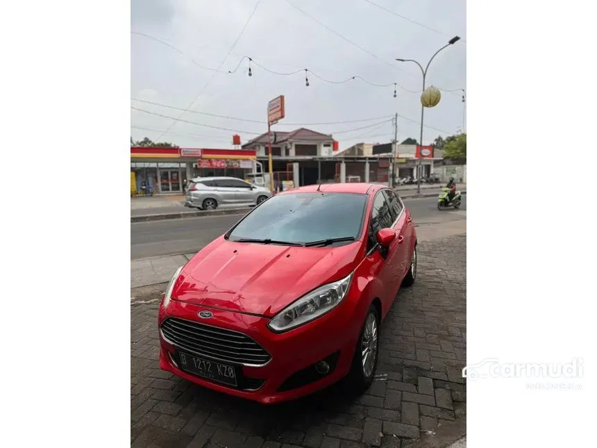 Jual Mobil Ford Fiesta 2014 Sport 1.5 di Jawa Barat Automatic Hatchback Merah Rp 95.000.000