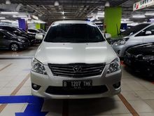 Toyota Kijang Innova 2.0 V Matic 2012