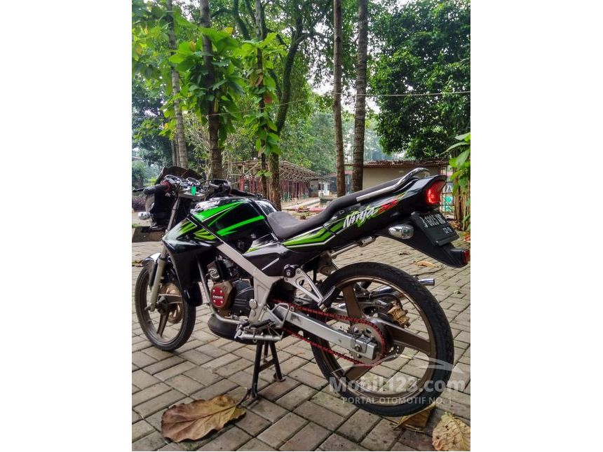  Jual  Motor  Kawasaki  Ninja  2015 150 0 2 di Jawa Barat 