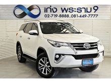 2015 Toyota Fortuner 2.8 (ปี 15-18) V SUV