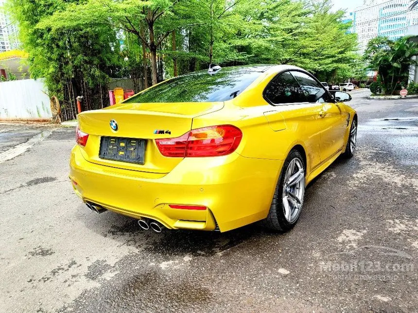 Jual Mobil BMW M4 2014 F82 3.0 di DKI Jakarta Automatic Coupe Kuning Rp ...