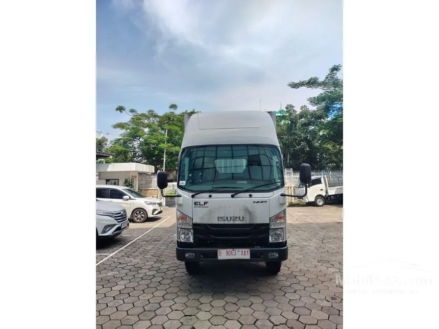 Jual Mobil Isuzu Elf 2023 NMR 71 L 4.8 di DKI Jakarta Manual Trucks Putih Rp 400.000.000