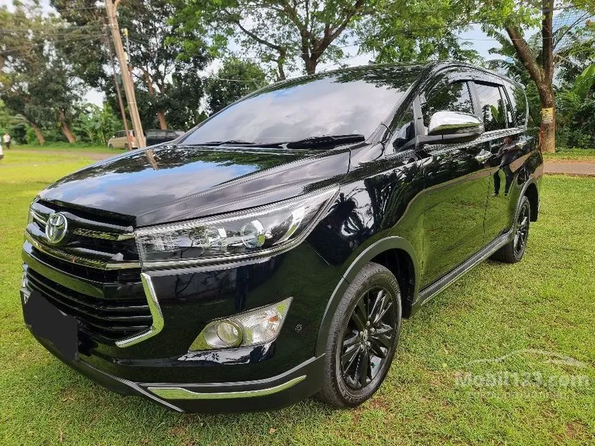2018 Toyota Kijang Innova Venturer MPV