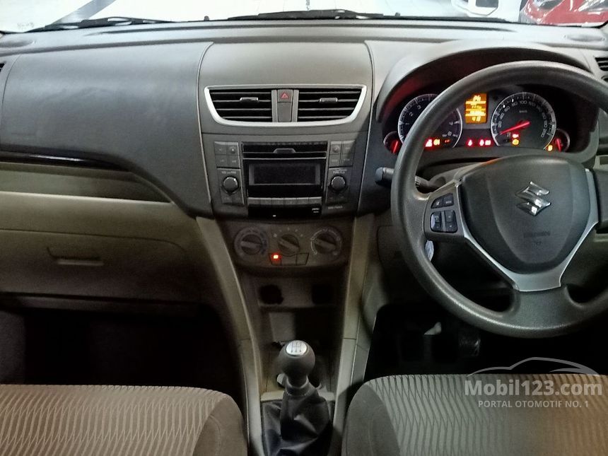2017 Suzuki Ertiga Dreza MPV