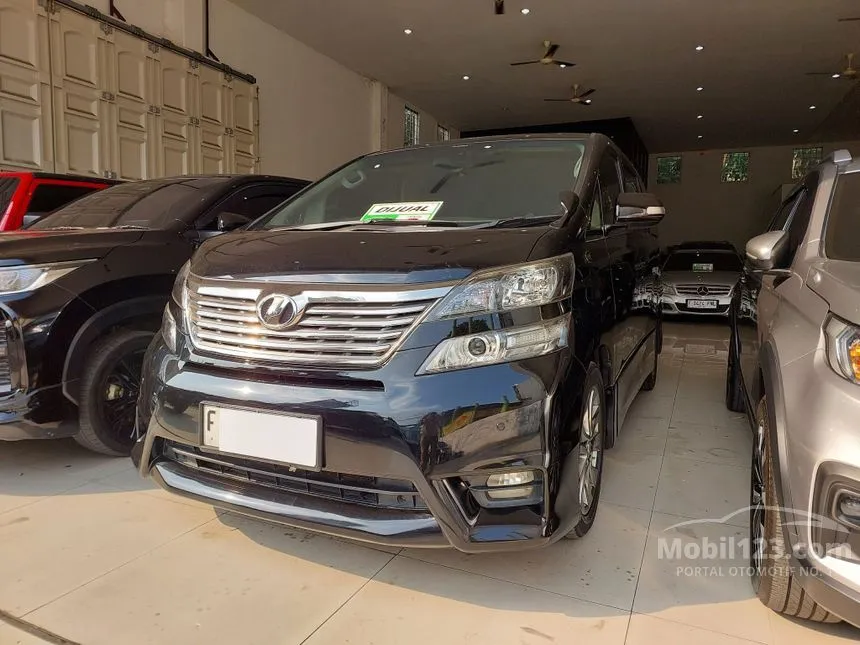 2011 Toyota Vellfire Z Audioless MPV
