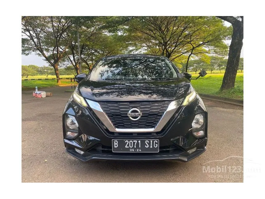Jual Mobil Nissan Livina 2019 VE 1.5 di Banten Automatic Wagon Hitam Rp 179.000.000