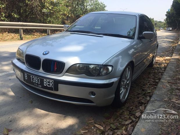 325i BMW  Murah  30 mobil  dijual  di Indonesia Mobil123