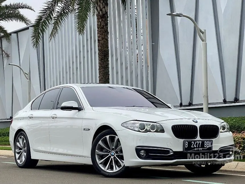Jual Mobil BMW 520i 2014 Modern 2.0 di DKI Jakarta Automatic Sedan ...