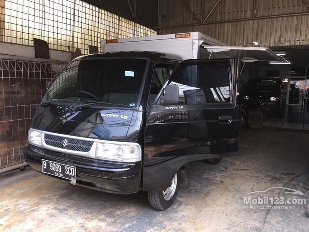 Suzuki Carry Mobil bekas dijual di Dki-jakarta Indonesia 