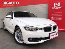 2017 BMW 320i 2.0 F30 (ปี 11-16) Sedan AT