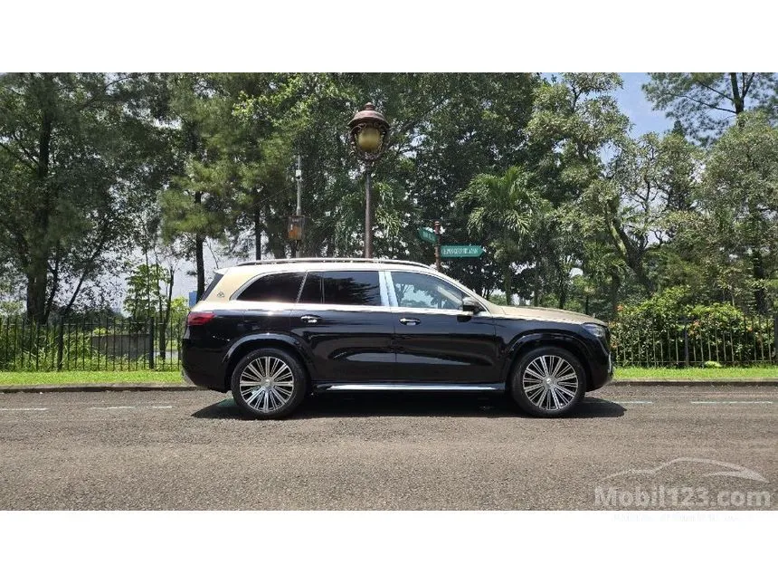 2026 Mercedes-Benz Mercedes-Maybach GLS600 SUV