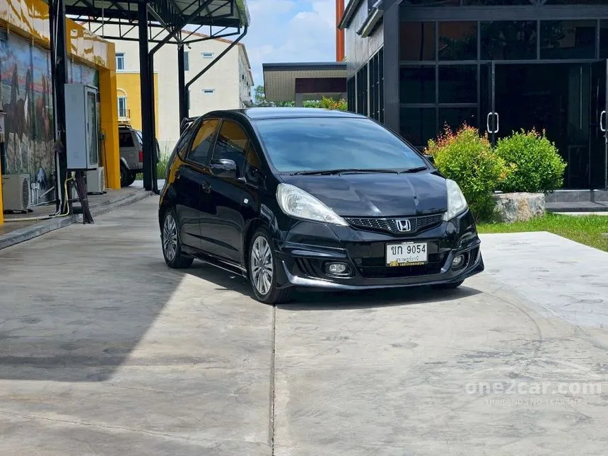 2012 Honda JAZZ V Hatchback