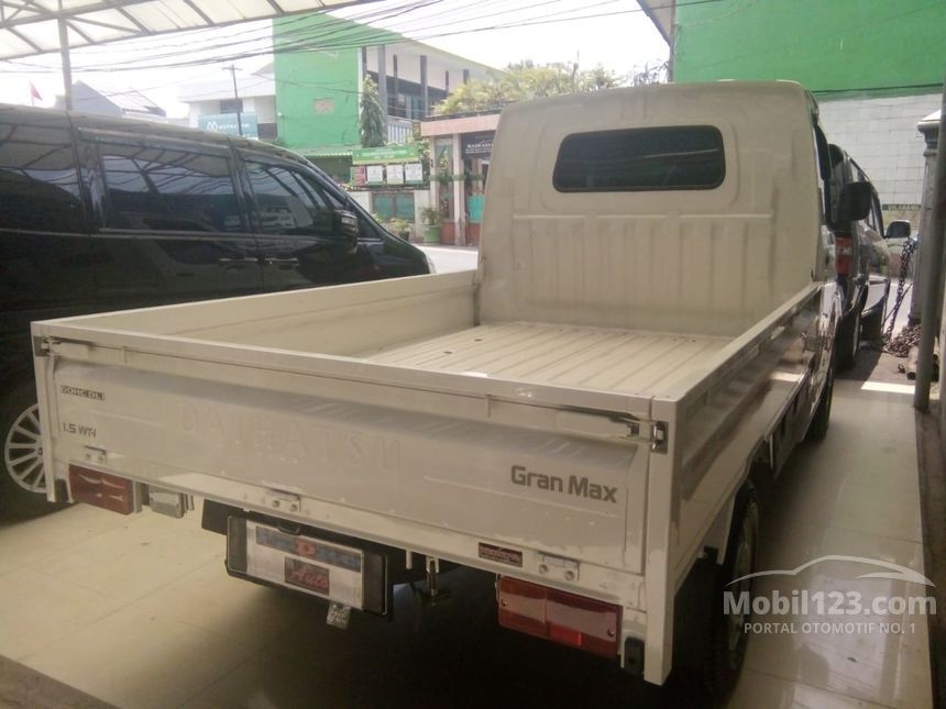 Jual Mobil  Daihatsu Gran  Max  2021 AC  1 3 di DKI Jakarta 