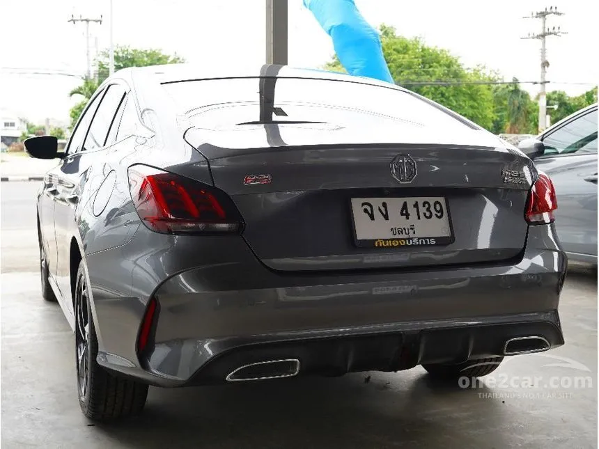 2021 MG MG5 X Sedan