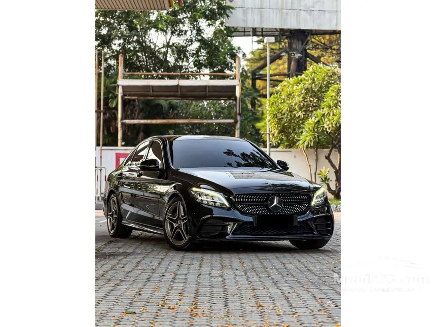 2021 Mercedes-Benz C200 AMG Final Edition Sedan