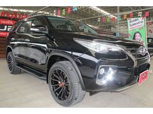 2015 Toyota Fortuner 2.4 (ปี 15-18) V Wagon AT