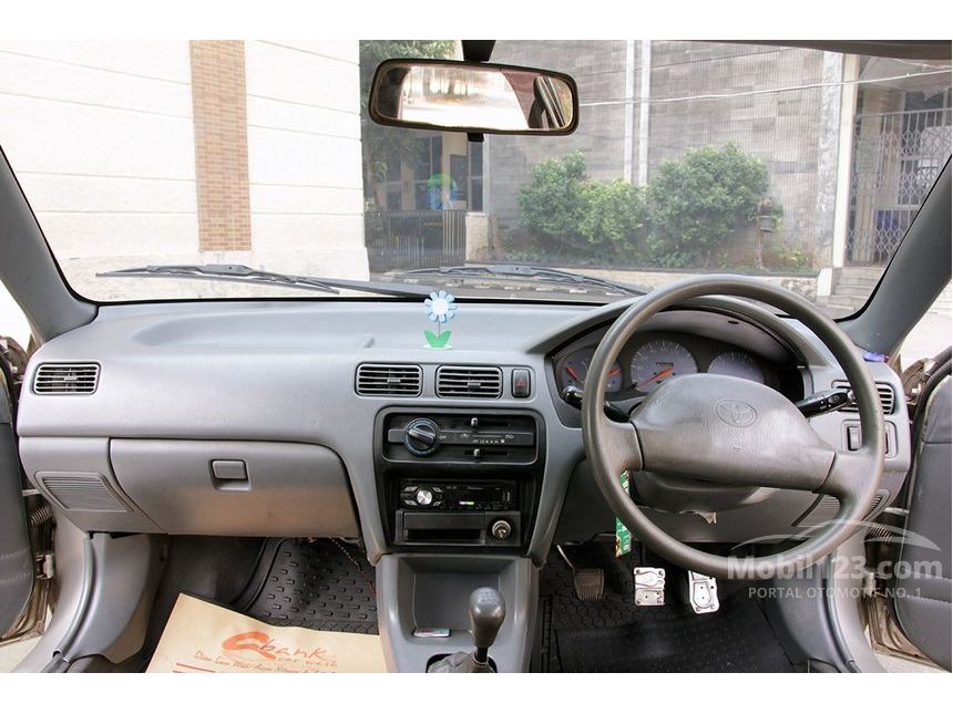 Jual Mobil Toyota Soluna 2000 GLi 1.5 di DKI Jakarta 