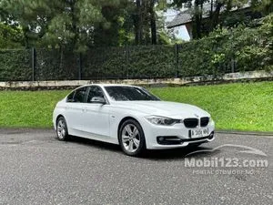 2015 BMW 320i 2.0 Sport Sedan