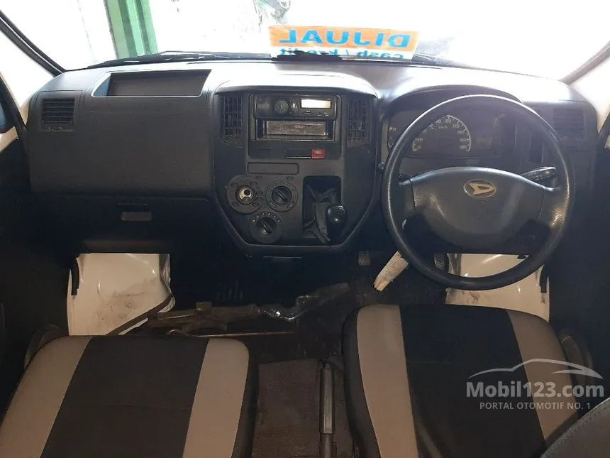2017 Daihatsu Gran Max Blind Van Van