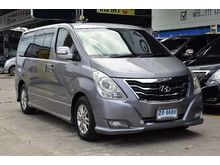 2013 Hyundai H-1 2.5 (ปี 08-17) Deluxe Van