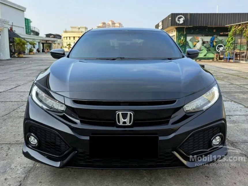 Jual Mobil Honda Civic 2019 E 1.5 di DKI Jakarta Automatic Hatchback Hitam Rp 365.000.000