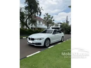 2017 BMW 320i 2.0 Sport Sedan