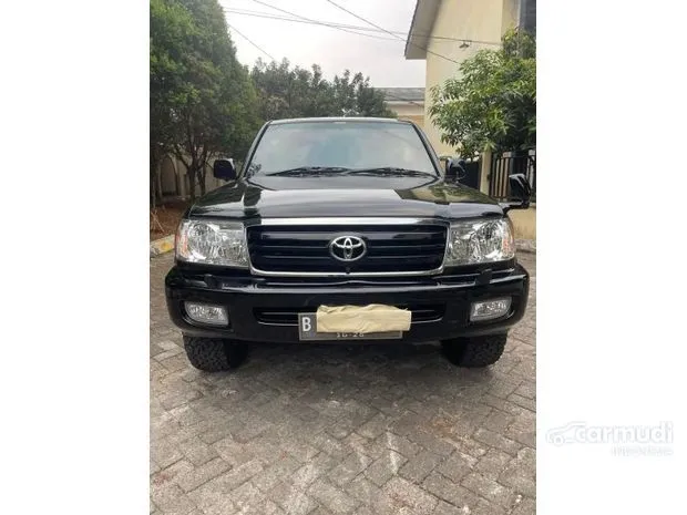 Legenda Jalanan: Panduan Lengkap Membeli Toyota Land Cruiser VX 80 Bekas