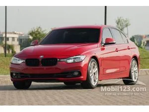 2019 BMW 320i 2.0 Sport Shadow Edition Sedan