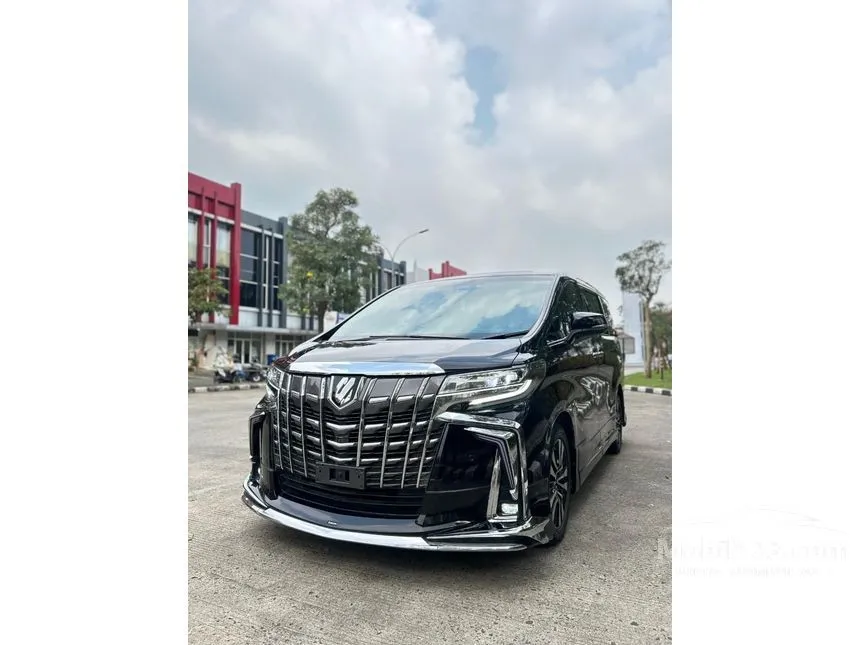 2016 Toyota Alphard SC MPV