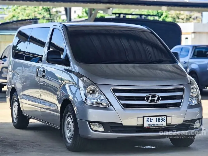 2017 Hyundai H-1 Touring Van